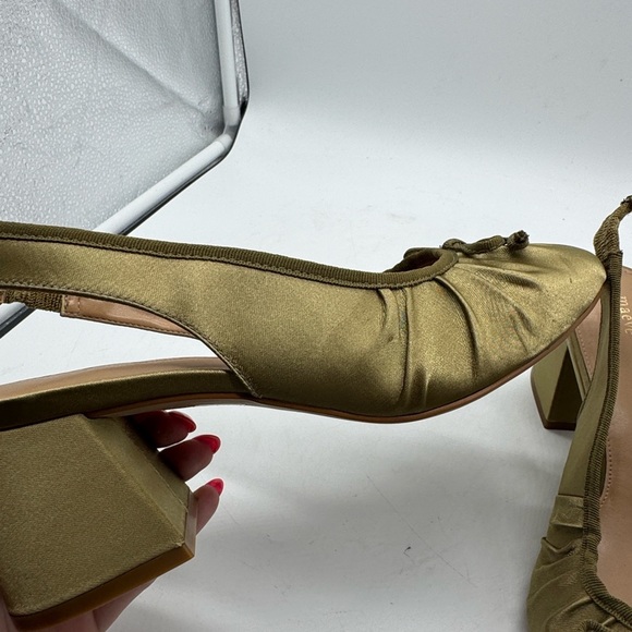 Anthropologie Maeve Satin Slingback Heels Gold Bow Size 38 - Picture 14 of 14